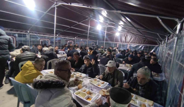 Bursa’nın dağ ilçesinde büyük ramazan dayanışması