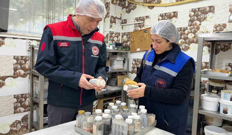 İl Müdürü Ayvalık bizzat gıda denetimlerine katıldı