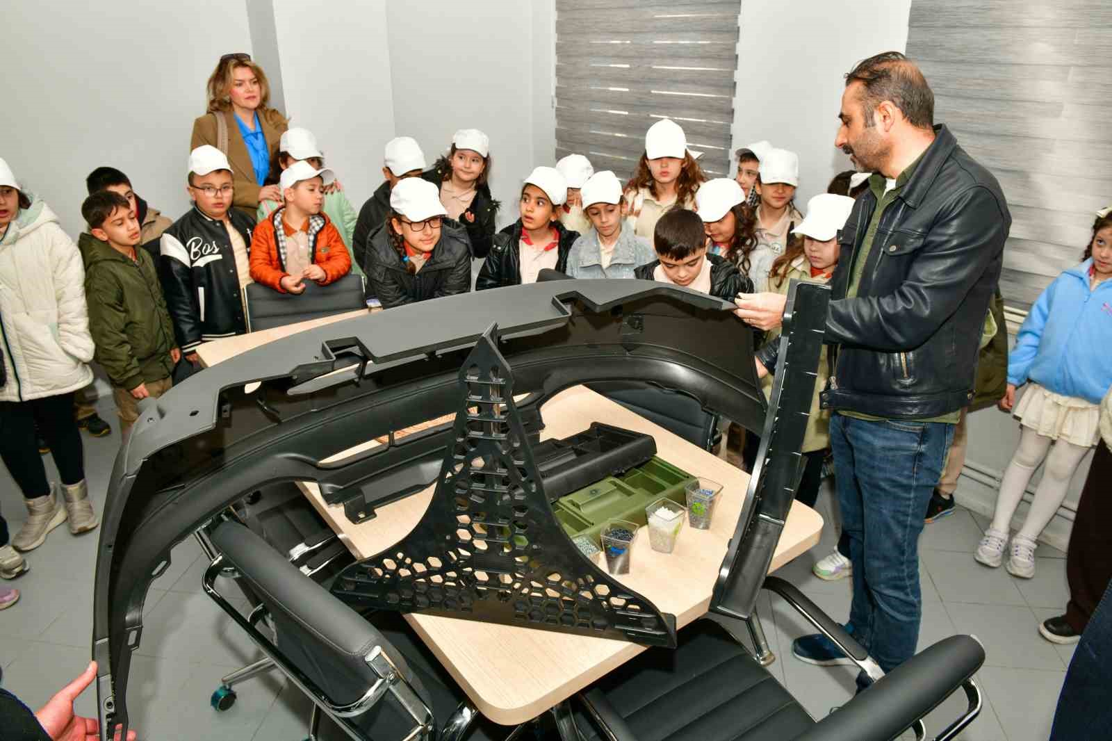 30 Mart Sıfır Atık Günü’nde Esenyurtlu çocuklara çevre bilinci aşılandı