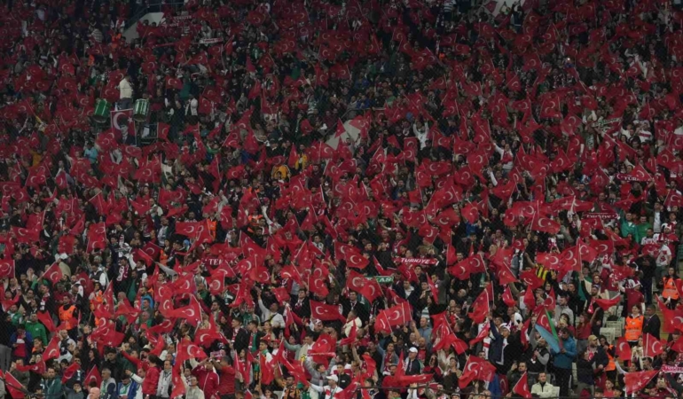 Türkiye - Romanya maçının genel bilet satışları başladı