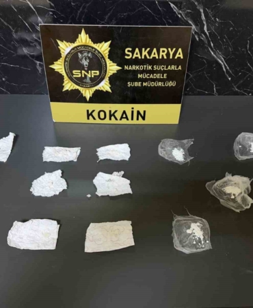 İstanbul’dan Sakarya’ya kokain getiren şahıs gişelerde yakalandı