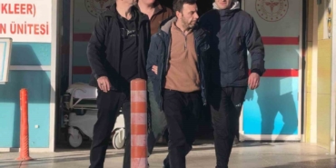 Park halindeki araçları soydu, polis adım adım iz sürüp yakaladı