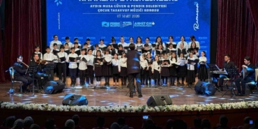 Pendik’te ilahiler ve ezgiler çocukların sesinden yükseldi