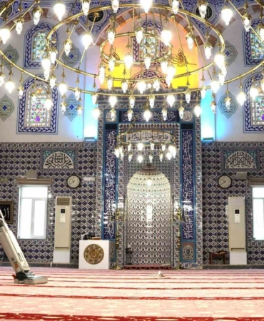 Ümraniye’de camiler bayrama hazır