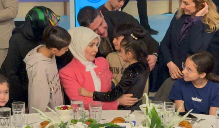 Bakan Göktaş: "Çocuklar geleceğimizin teminatıdır"