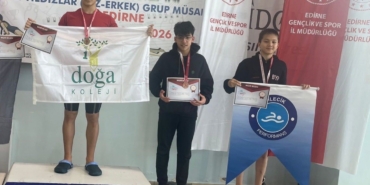 Bilecikli yüzücüden Edirne’de bronz madalya