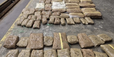 Türkiye’ye sokulmak istenen 45 kilo 760 gram esra sınırda yakalandı