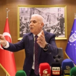 Bursa Büyükşehir Belediye Başkanı Bozbey: "20 senedir yapılmamış hizmetleri yapıyoruz"