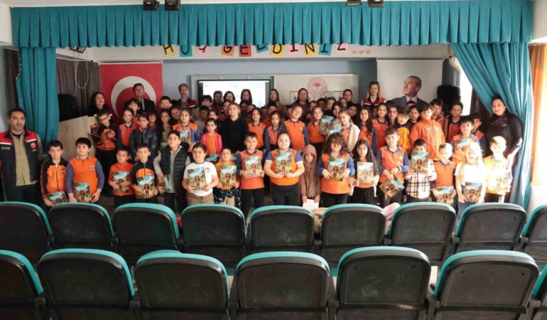 Çanakkale’de öğrencilere su kullanımı hakkında farkındalık eğitimi