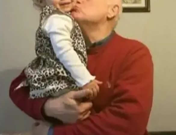 Maltepe’de feci kaza: Motosiklet bebek arabasına çarptı, 2 yaşındaki Arya hayatını kaybetti