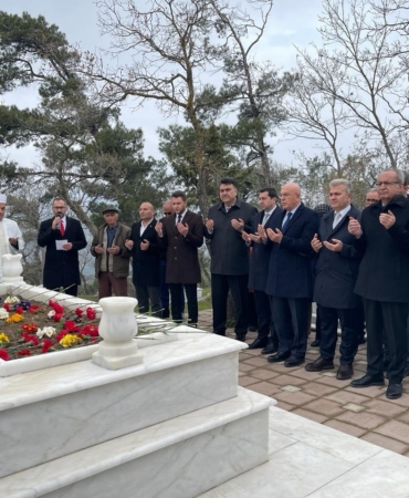 Seyit Onbaşı kabri başında anıldı