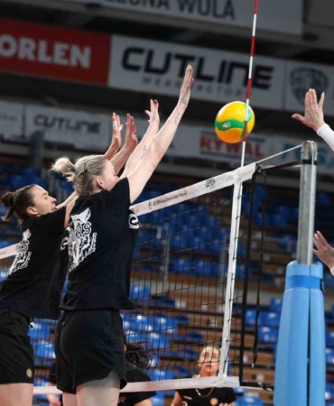 Eczacıbaşı Dynavit dörtlü final için sahada