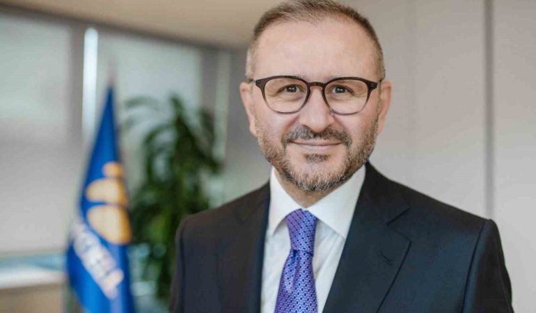 ’’32 yıldır attığımız her adımla ülkemizin dijitalleşme serüvenine yön veriyoruz’’