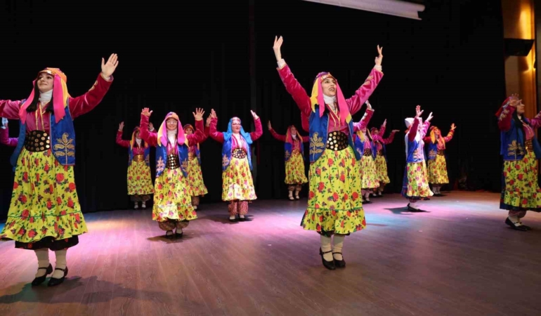 Anadolu’nun kültürel mirası Darıca’da sahnelendi