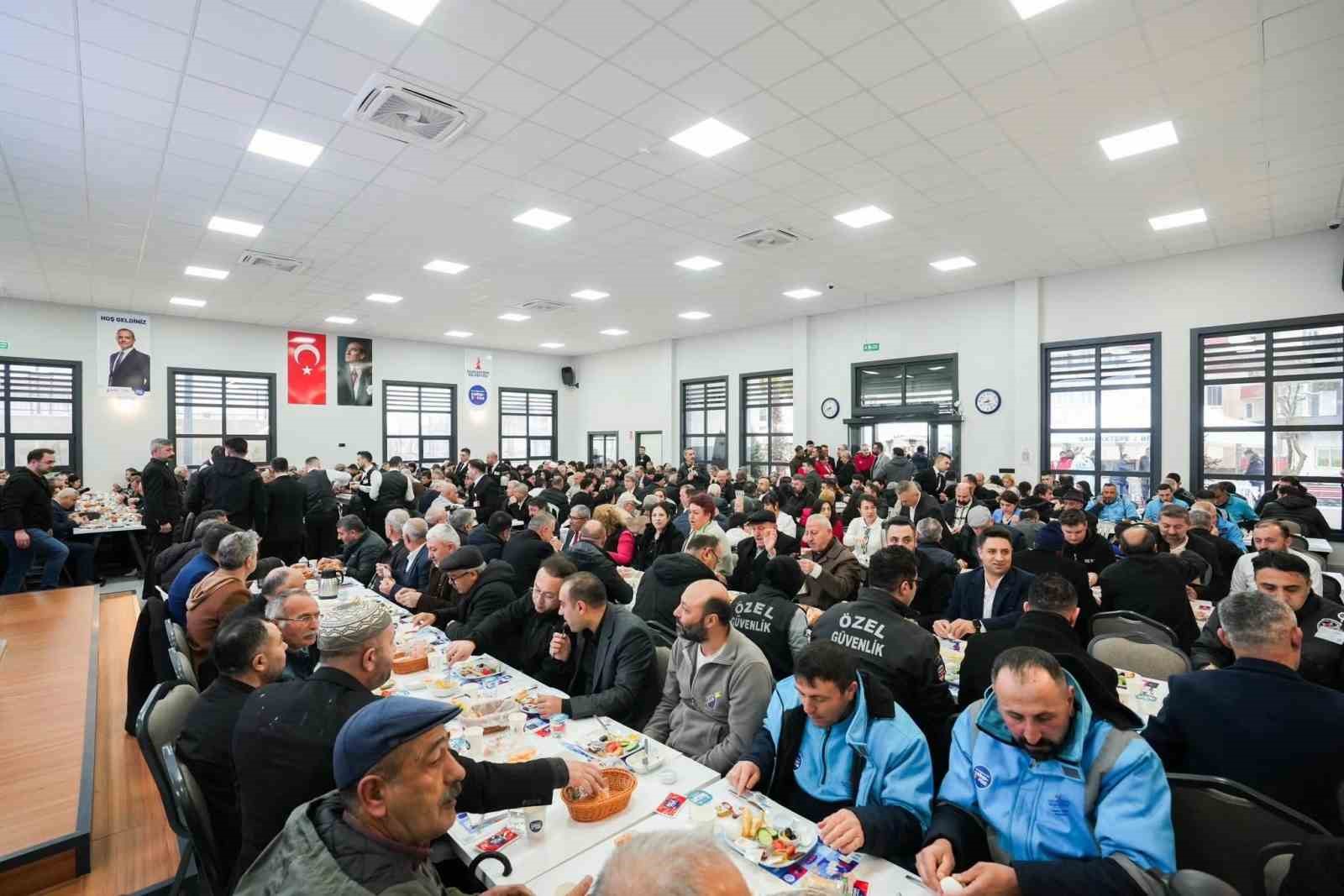 Sancaktepe’de bayram coşkusu "geleneksel bayram kahvaltısı" ile taçlandı