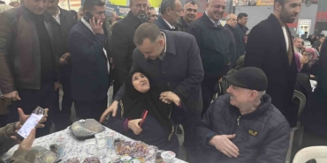 Ezine’de 10 bin kişi iftar sofrasında buluştu