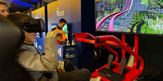 Esenler’de çocuklar bayram coşkusunu yaşadı