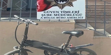 Fatih’te kadının cep telefonunu çalan hırsız yakalandı