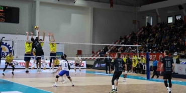 Gebze Belediyesi, Voleybol Efeler Ligi’nde normal sezonu 9. sırada tamamladı
