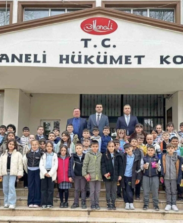 Bilecik’te öğrenciler ‘Yerel Yönetimler’ konusunu makamda inceledi