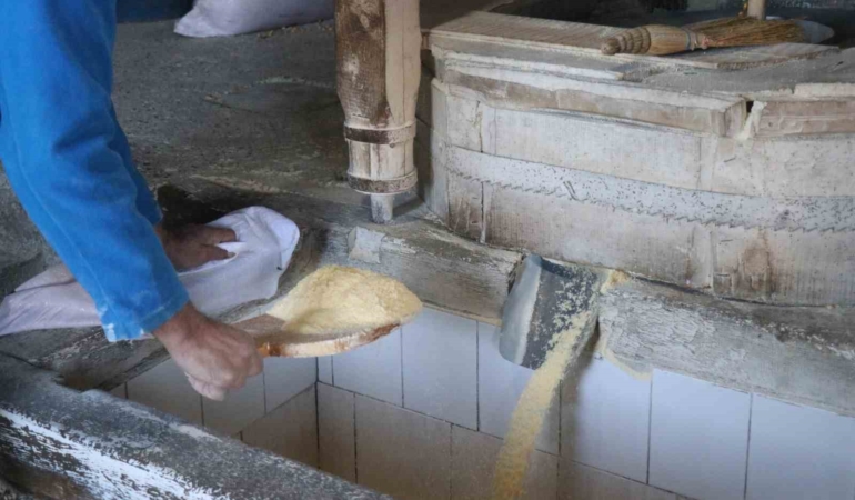 Sakarya’nın tarihe meydan okuyan 1500 yıllık değirmeni