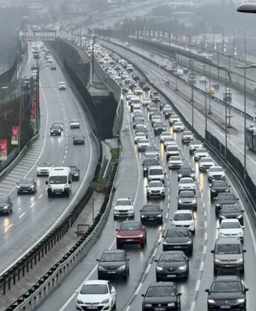 Bayramın ikinci gününde İstanbul’da trafik yoğunluğu