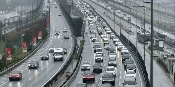 Bayramın ikinci gününde İstanbul’da trafik yoğunluğu