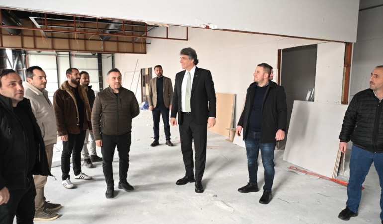 Kartepe’de 3 bin 500 metrekarelik spor kompleksinin inşası sürüyor