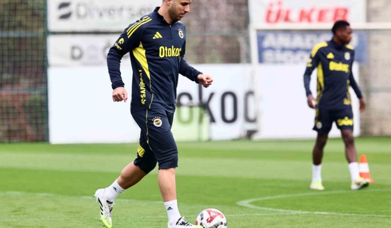 Fenerbahçe hazırlıklarını sürdürdü