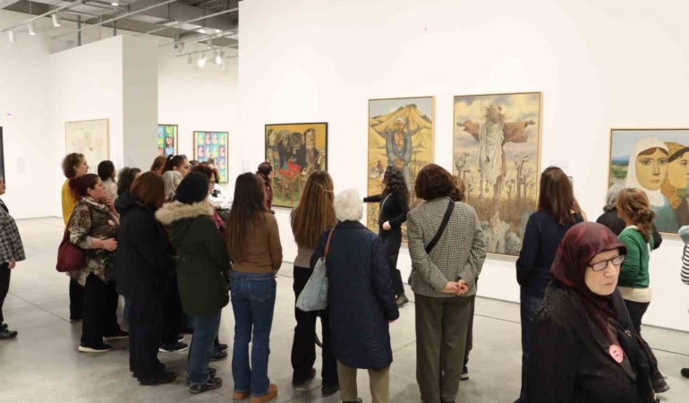 Maltepeli kadınlar İstanbul Modern’i gezdi