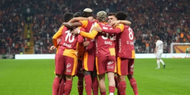 Galatasaray, Beşiktaş karşısında bu sezon ilk peşinde
