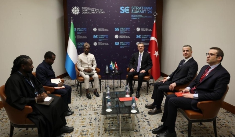 İletişim Başkanı Duran, Sierra Leone Enformasyon ve Yurttaşlık Eğitim Bakanı Bah ile görüştü