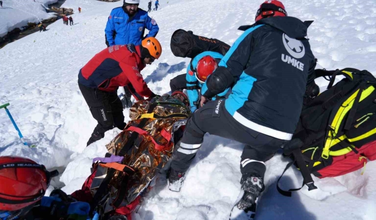 Uludağ’da çığ arama kurtarma tatbikatı gerçekleşti