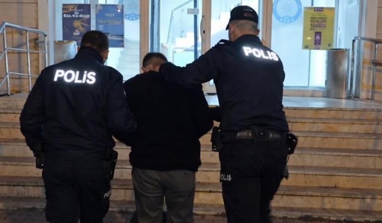 Muratlı’da 22 yıl hapisle aranan firari kovalamacada yakalandı