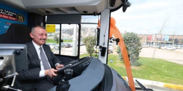 Büyükakın’dan İzmir’e gönderme: "Sadece kendimizle yarışıyoruz"