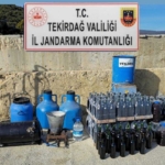Şarköy’de jandarmadan operasyon: Uyuşturucu, silah ve kaçak içki ele geçirildi