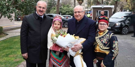 Milli Savunma Bakanı Yaşar Güler, Çanakkale Valiliğini ziyaret etti