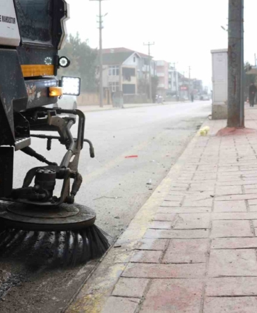 Erenler’de bayram temizliği mesaisi başladı