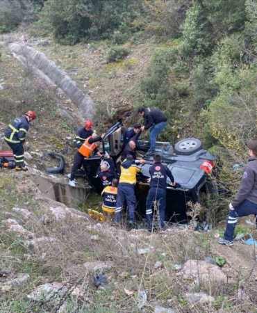 Bilecik’te otomobil takla attı: 2 yaralı