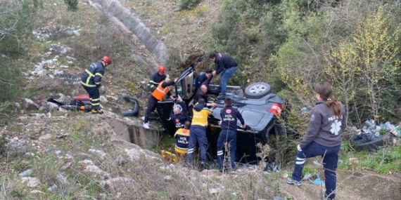 Bilecik’te otomobil takla attı: 2 yaralı