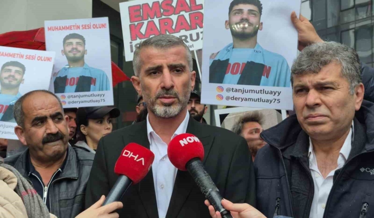 Küçükçekmece’de serseri kurşunla ölen 19 yaşındaki Muhammet’in davasında sanıklar ilk kez hakim karşısında