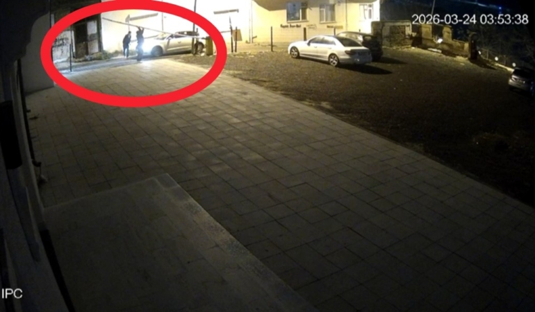 Tekirdağ’da otomatik bariyeri kırarak otoparka girdiler: Olay güvenlik kamerasına yansıdı