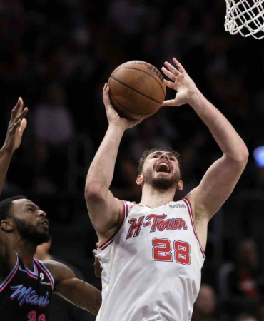 Alperen Şengün 13 sayı, 6 ribaund ile oynadı