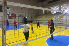 Burhaniye’ de anlamlı turnuva