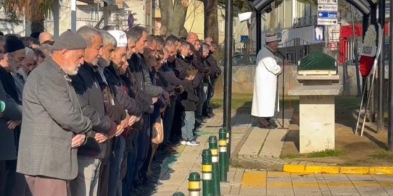 Bursa’da 7 yaşındaki Gökçe son yolculuğuna uğurlandı