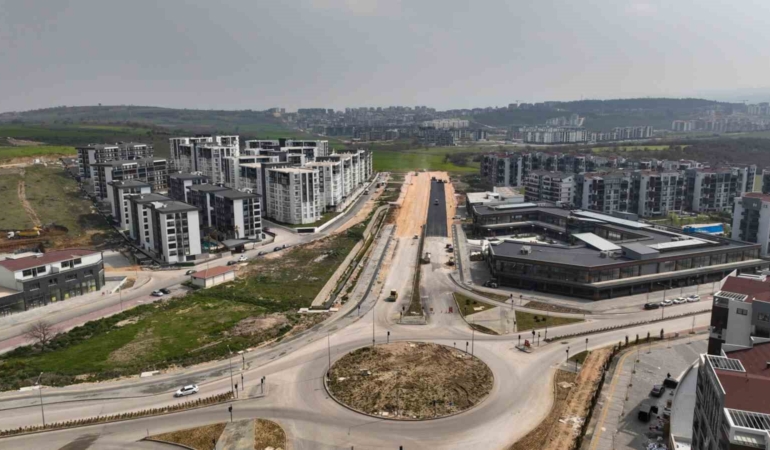Büyükşehirle yeni yerleşimlere modern yollar