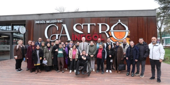 Alper Taban, Engelsiz Yaşam Merkezi öğrencileriyle kahvaltıda buluştu