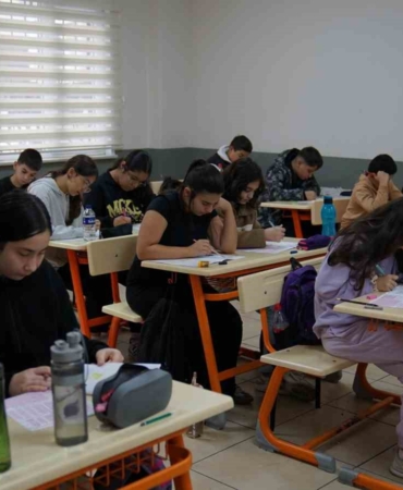 Esenyurt Belediyesi’nden paket ders sistemiyle 6 bin 396 öğrenciye destek