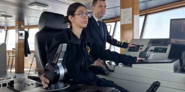 Geleceğin kadın kaptanları denizcilik sektörüne katkı için göreve hazırlanıyor
