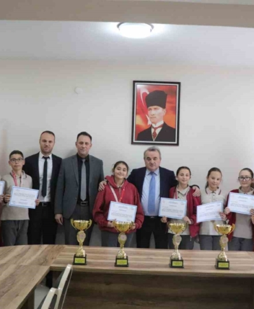 Bilecik’te oryantiring şampiyonlarına ödül